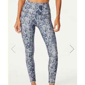 NWT Marika Astrid Ankle Reversible Legging